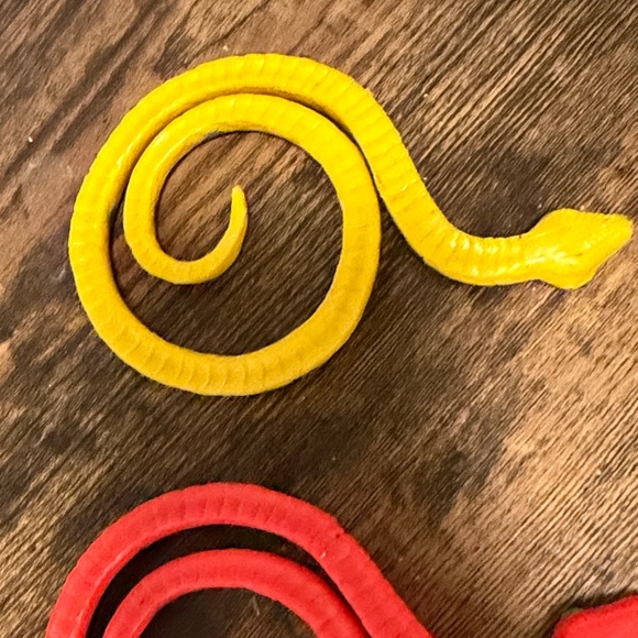 Colorful Snake Figurines - Picture 7 of 7
